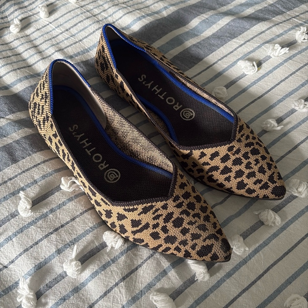 ROTHY'S "The Point" Leopard Cheetah Print Flats RETIRED PRINT  Sz 8
